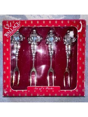 NOS Vintage 1999 Wallace Silversmiths Santa Fork Set 4 Piece Silverplated